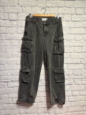 twik Faded Black High-Rise Cargo Jeans Size 28